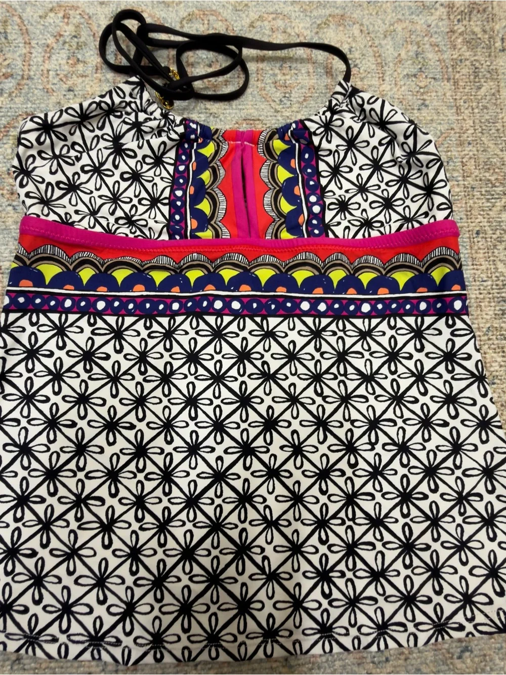 Trina Turk Tanzania Tankini top size 4